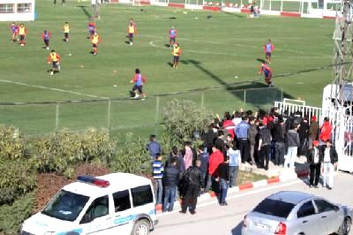 Samsunspor'da Deprem 3 Futbocuyla Yollar Ayrıldı