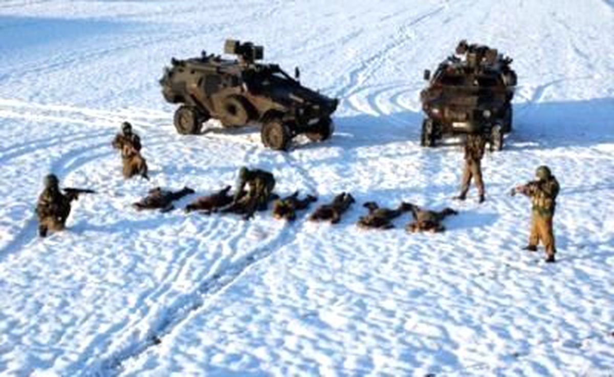 Bingöl'de Öldürülen 8 PKK'lının Cenazesi İstanbul'a Gönderildi