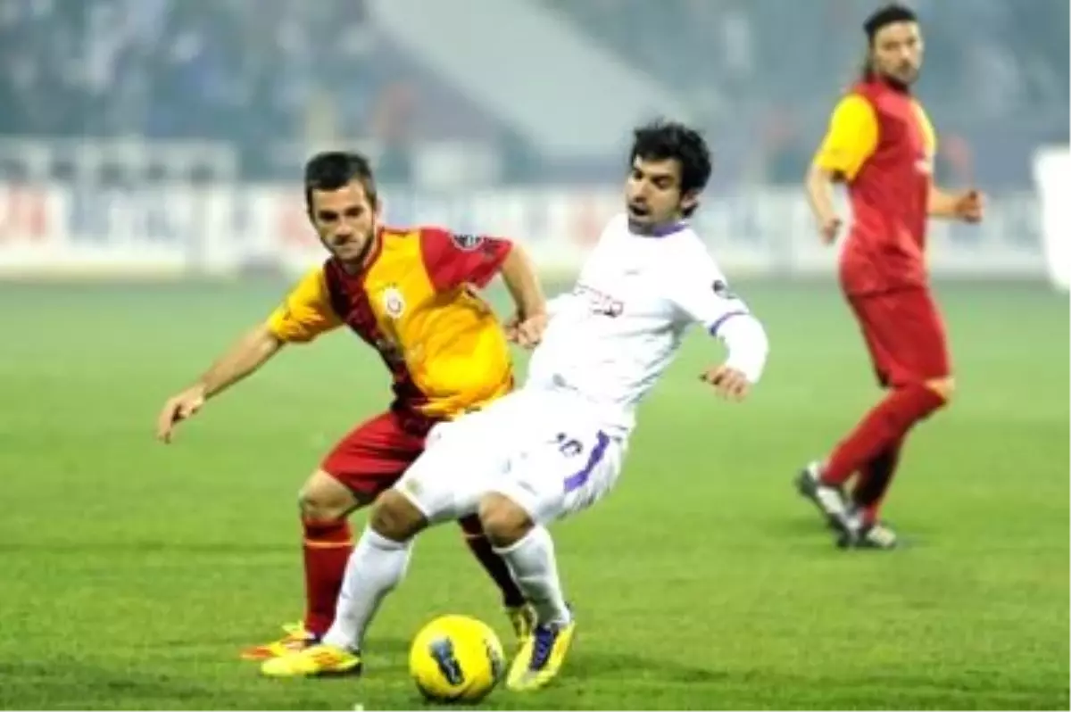 Orduspor - Galatasaray Maçı Kadrolar ve Notlar