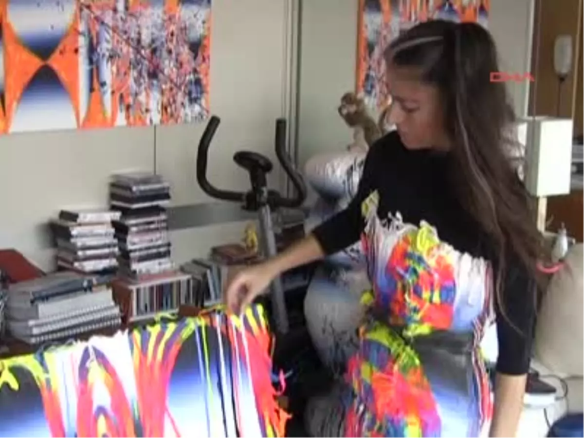 Türk Sanatçı, Londra\'ya Renk Getirdi