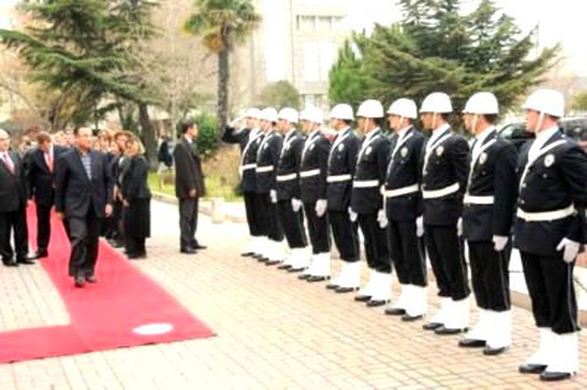 Başbakan Yardımcısı Bozdağ Çanakkale'de