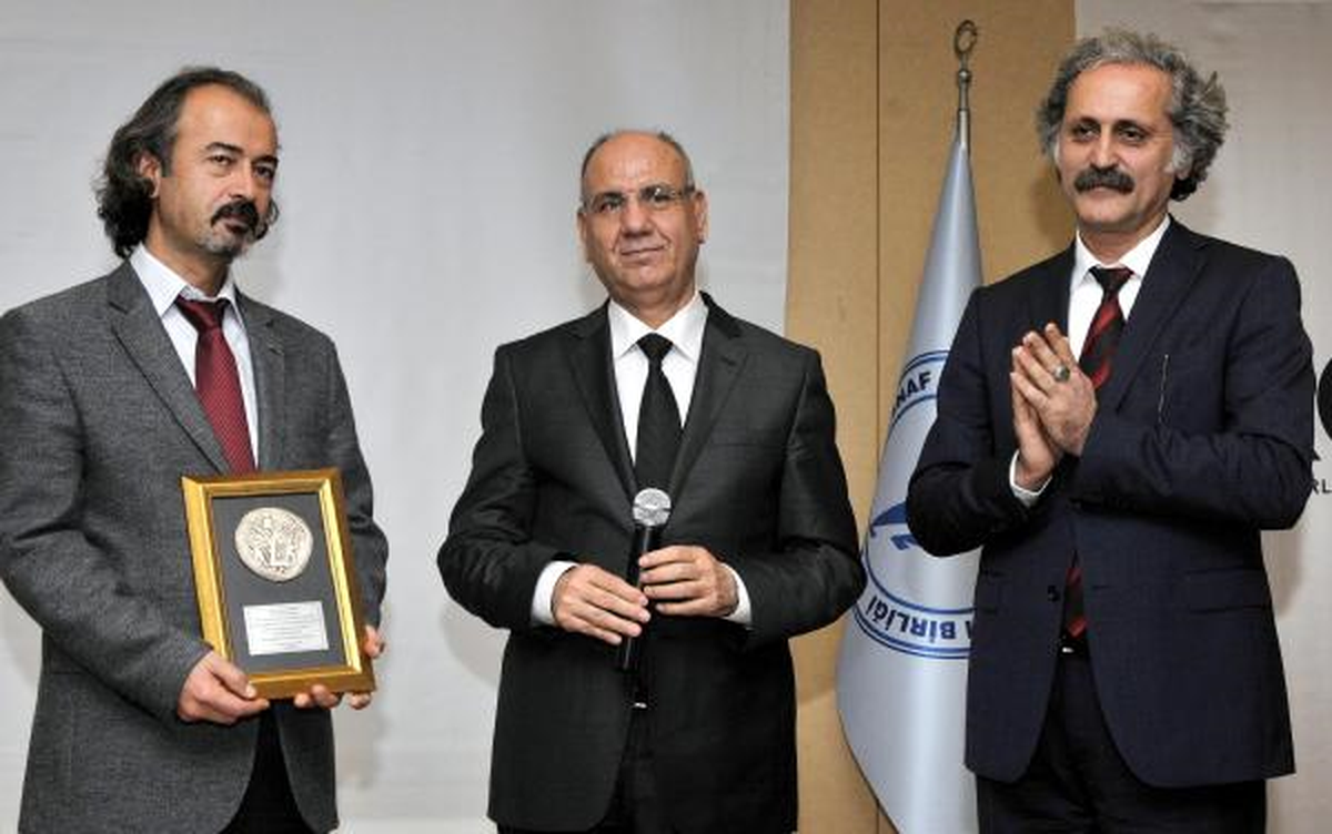 Camileri Özel Rehber Tanıtacak