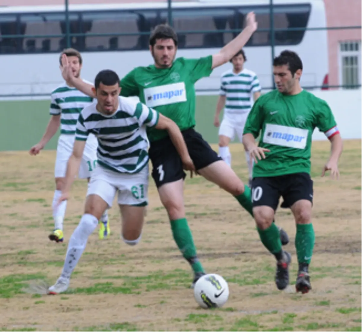 Belediyespor\'da Şampiyonluk İnadı 2-0