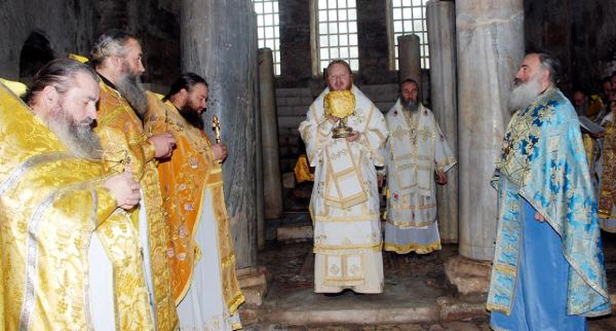 Ortodokslar Noel Baba'yı Andı