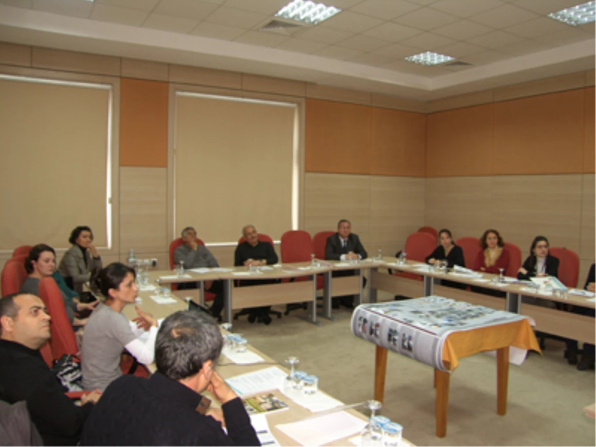 Tarsus Tarihi Ticaret Merkezi Projesi Görüşüldü
