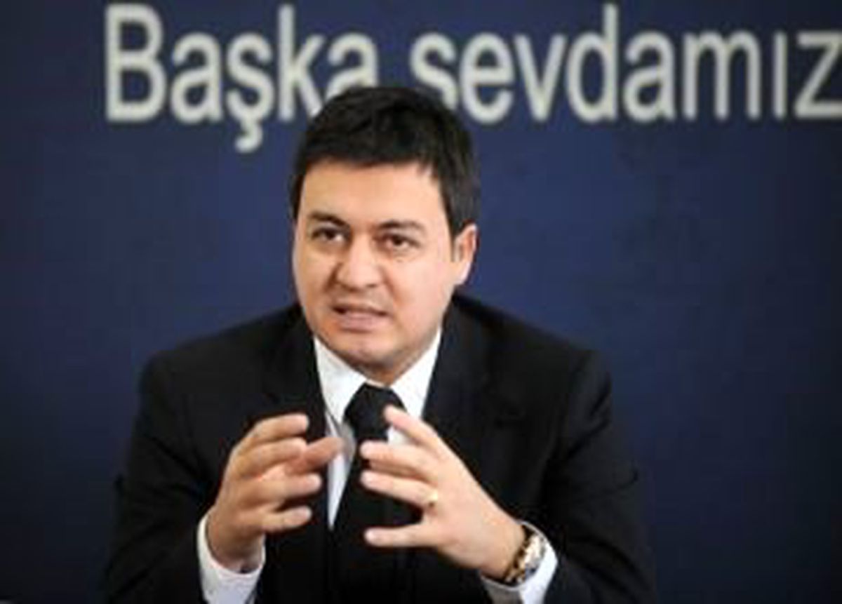 Ferrari'sini Satan Başkan