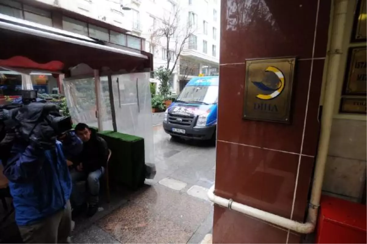 Dicle Haber Ajansı\'nda Arama