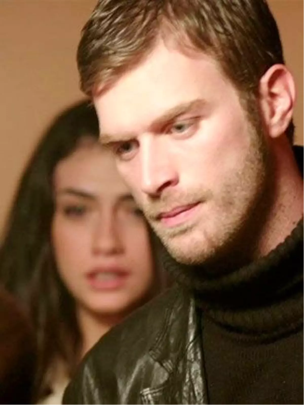 Gizli Evlilik Tekinoğlu Ailesini Karıştırıyor!