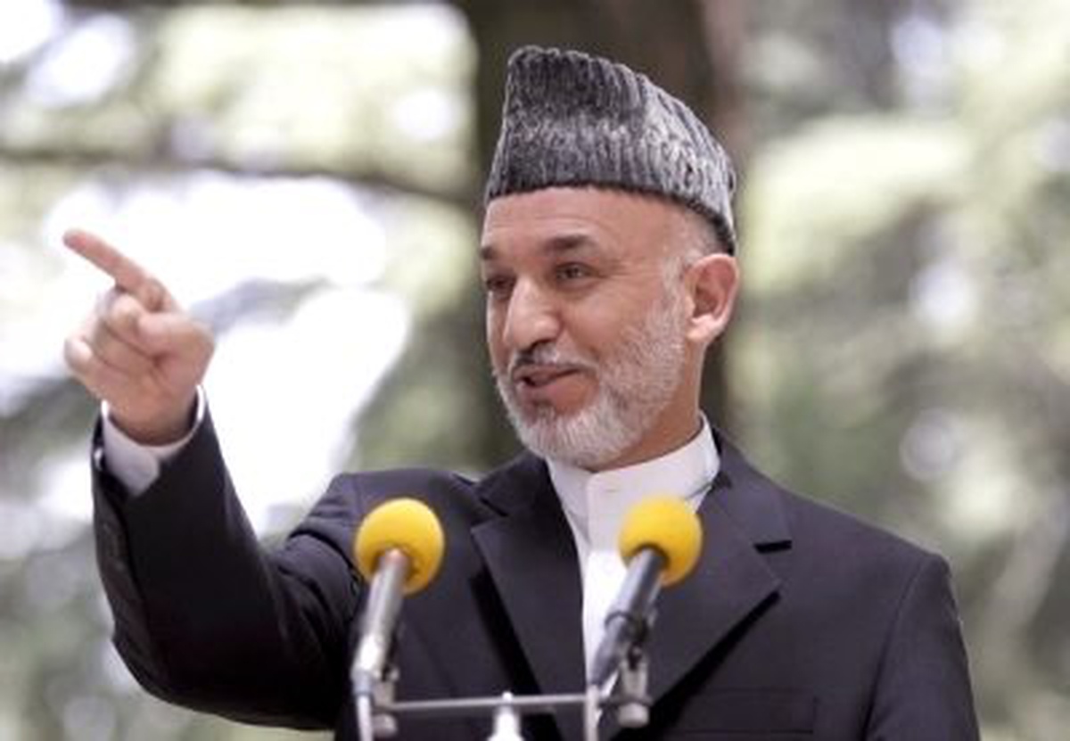 Karzai, NATO'nun Gece Saldırılarının Hemen Durdurulmasını İstedi