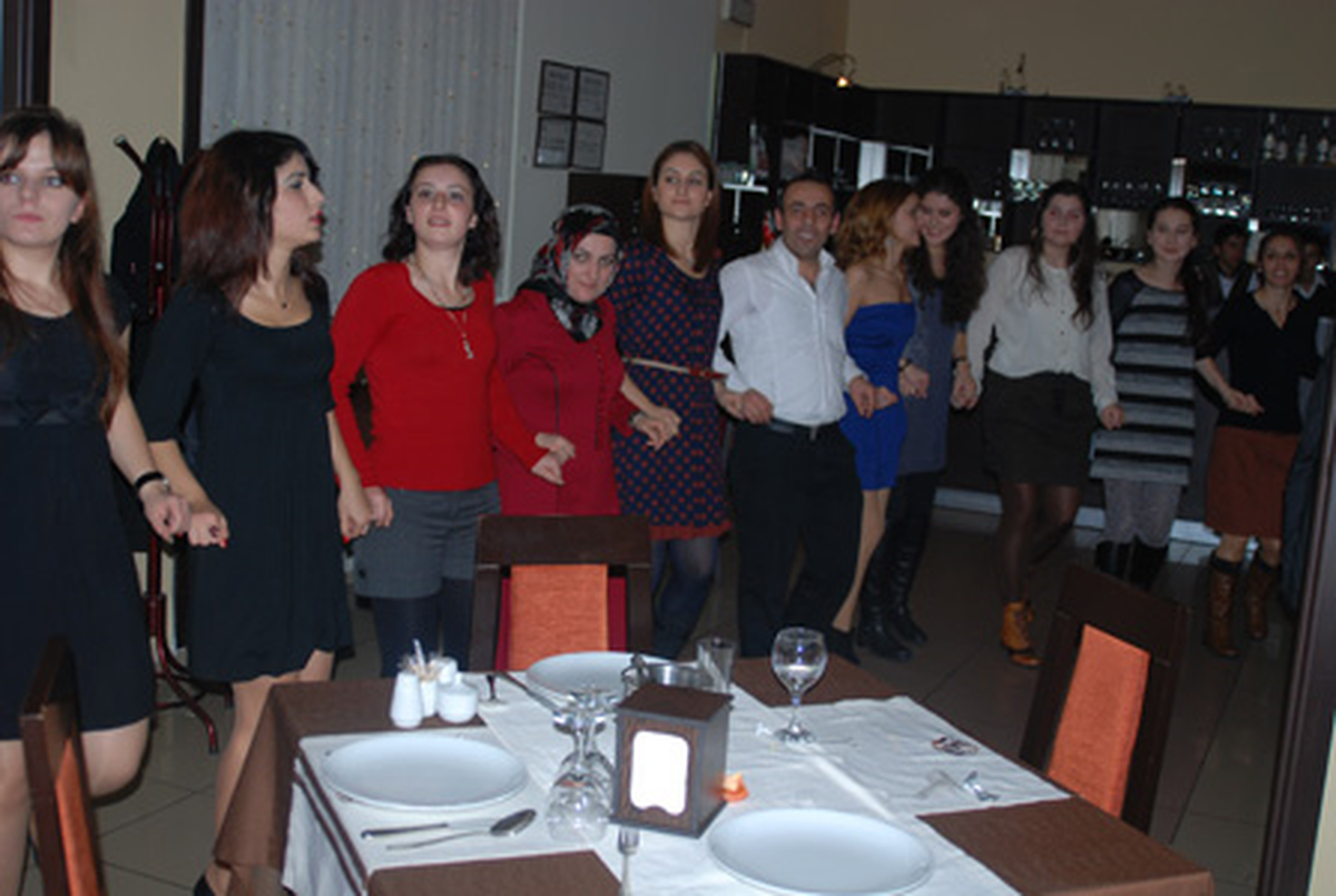 Atlas Gecede Coştu