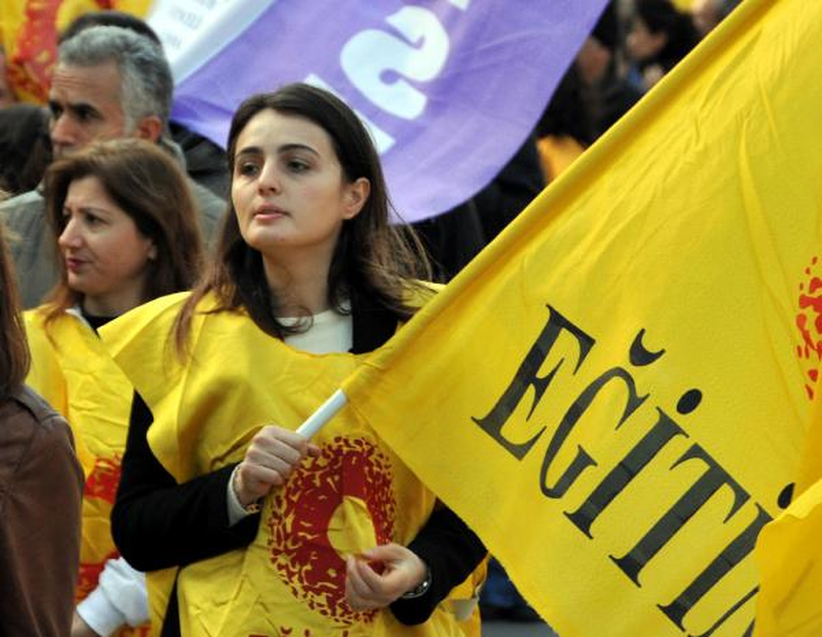 Hastalar Poliklinik Kapısından Geri Gönderildi (2)