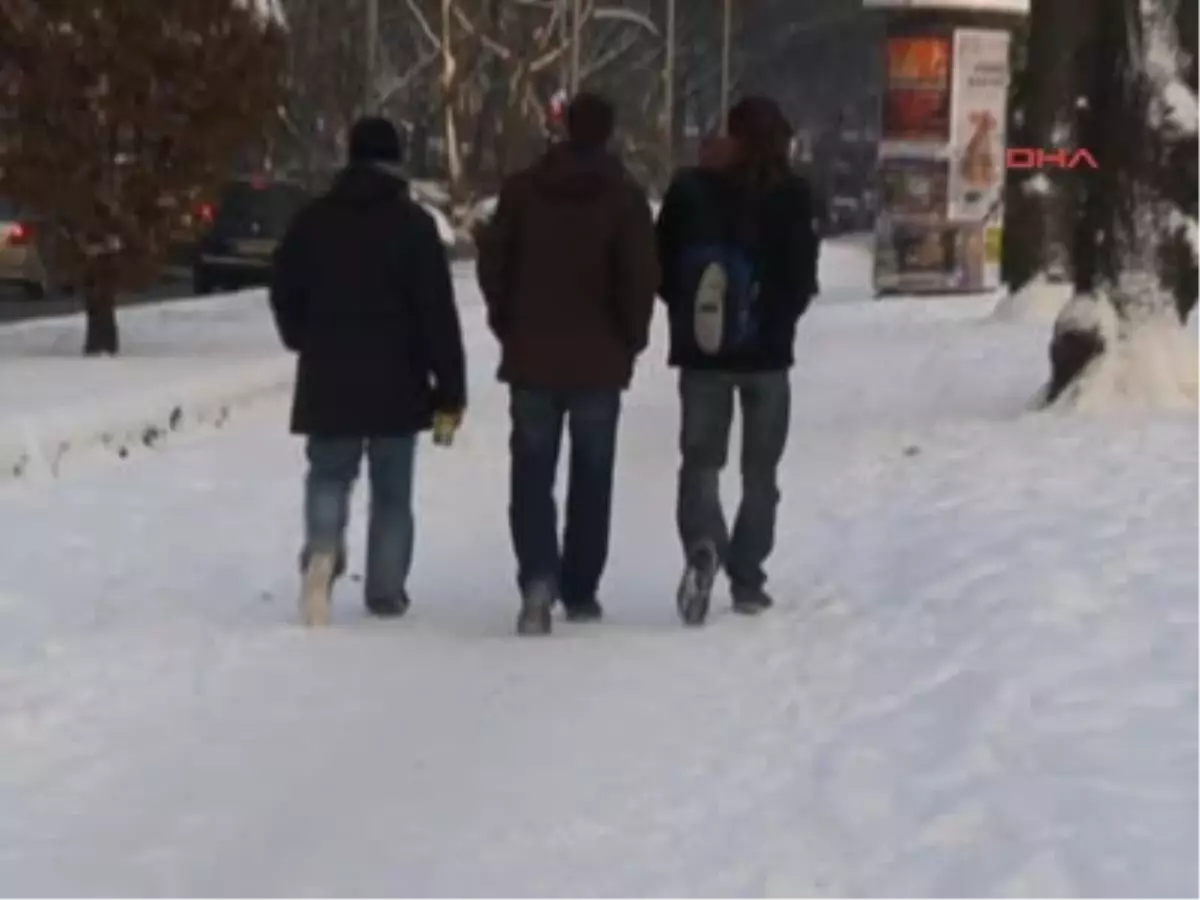 Kar ve Buzu Temizlemek Yasal Zorunluluk