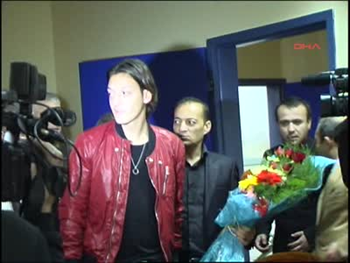 Mesut Özil Baba Ocağında Ek