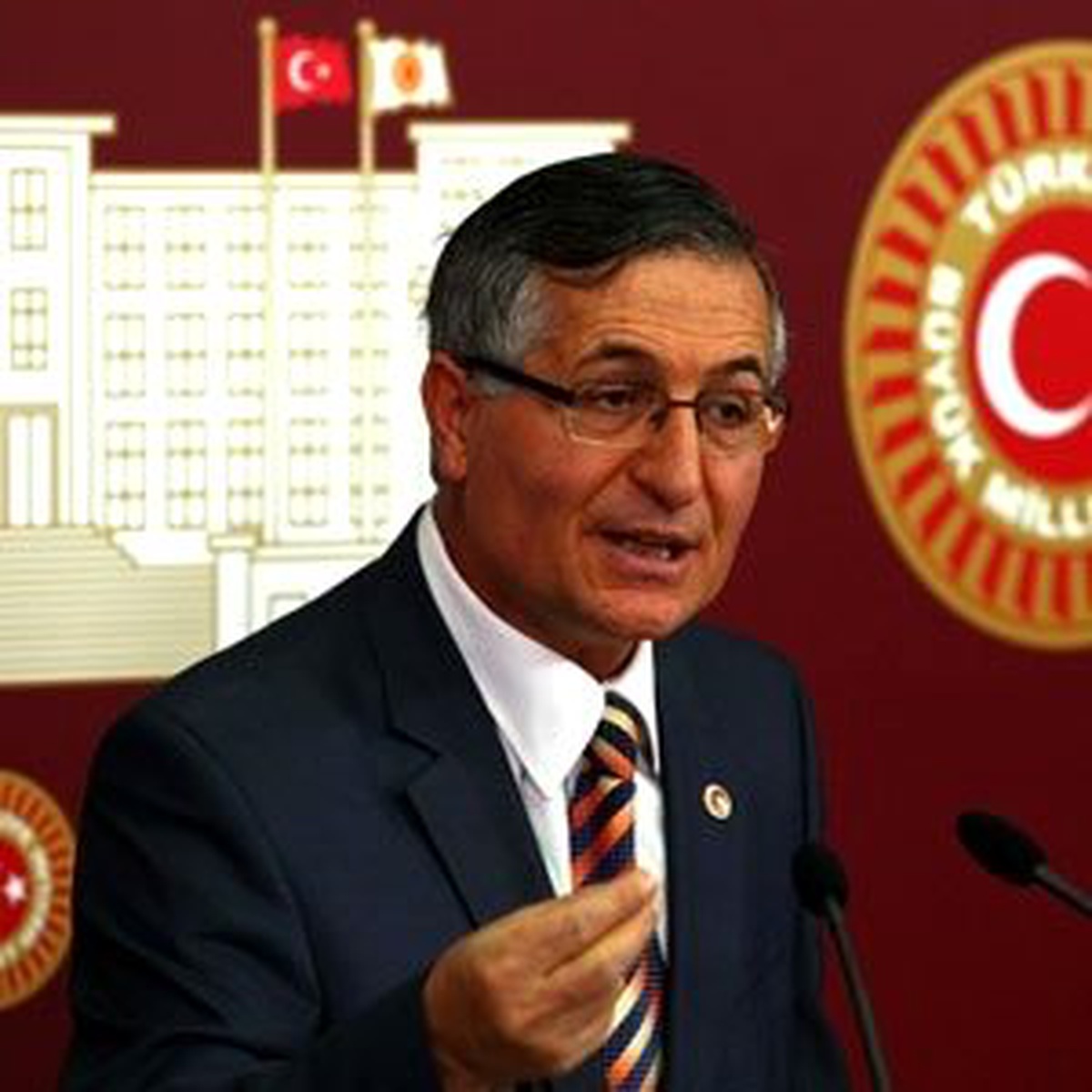 Mhp'li Yeniçeri: 'Meclis Fransız-Türk Dostluk Grubu Dağıtılmalı'