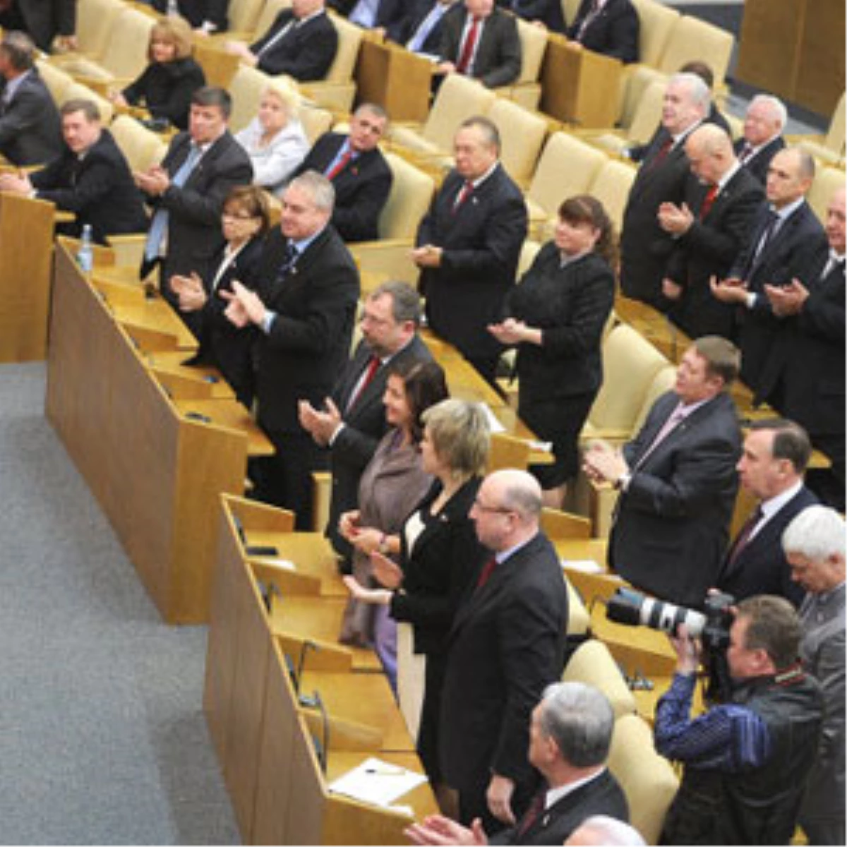 Rus Parlamentosu İlk Kez Toplandı