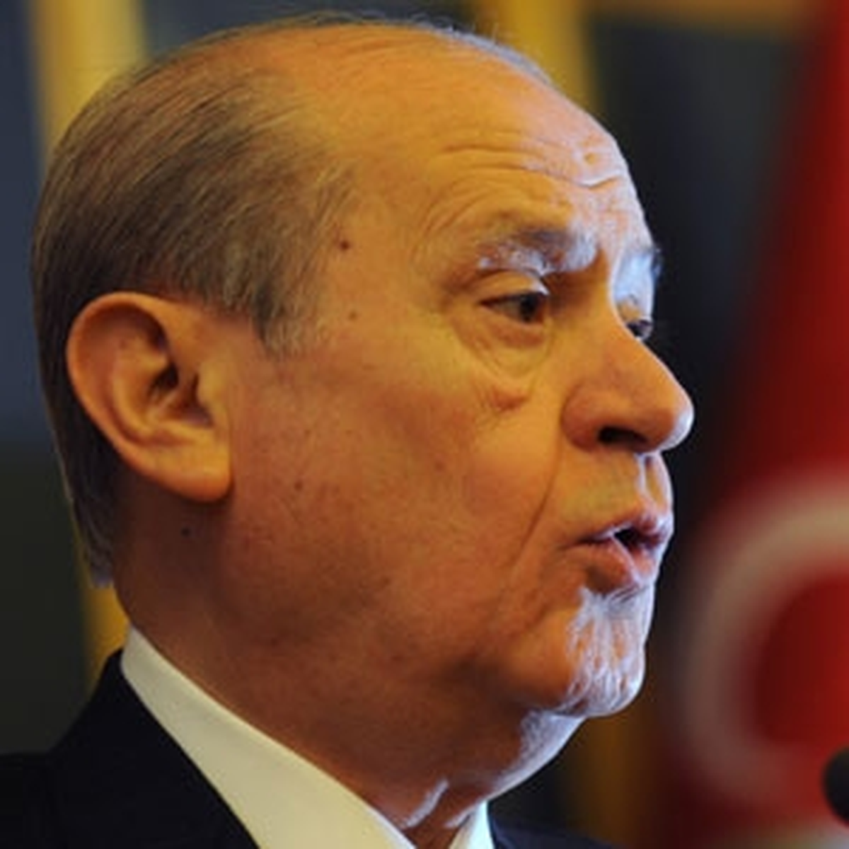 'Sarkozy Tam Bir Sefillik Örneği'