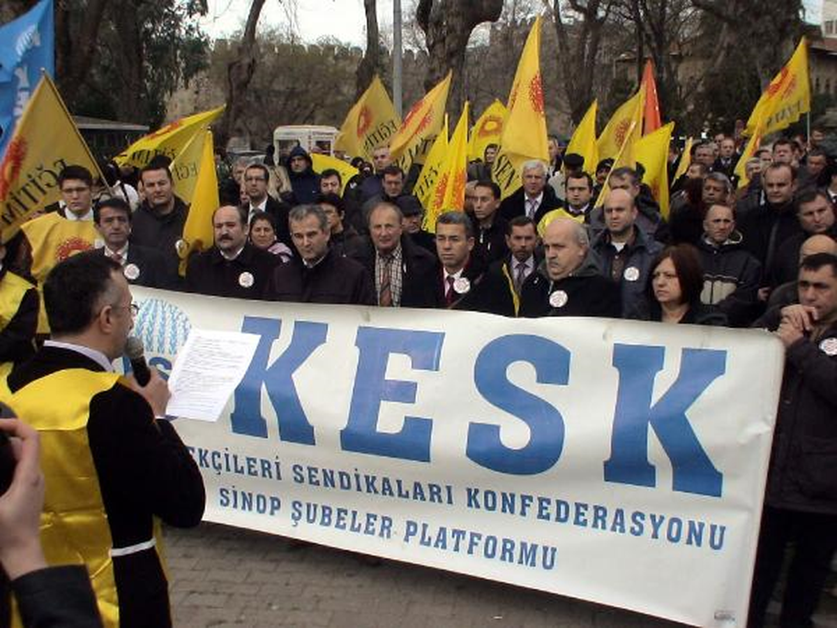 Sinop'ta Kamu Çalışanları Eylem Yaptı