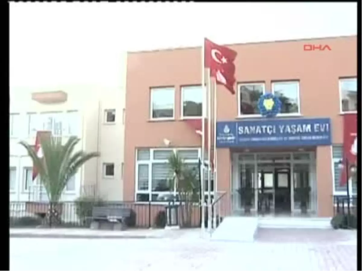 Topbaş, Sanatçı Yaşam Evini Sanatçılar ile Açtı