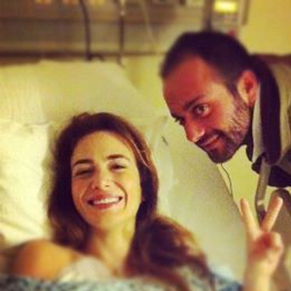 Deniz Uğur'dan İyiyim Pozu