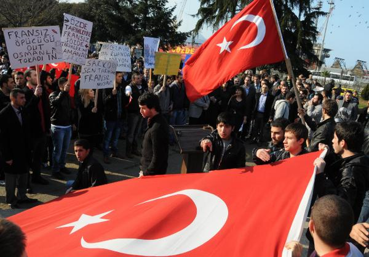 Giresun Üniversitesi Öğrencilerinden Fransa'ya Tepki