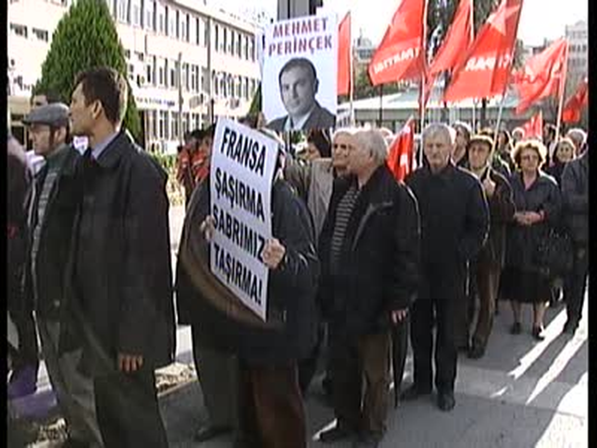 İşçi Partisi'nden Fransa'ya Tepki