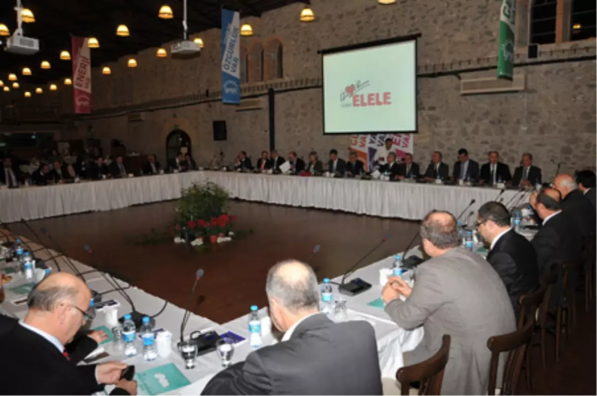 Babasının Vefat Yıldönümünde Seçildi