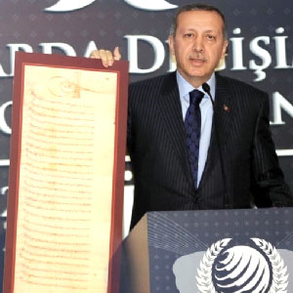 Erdoğan'ın Sarko'ya Tarih Dersi