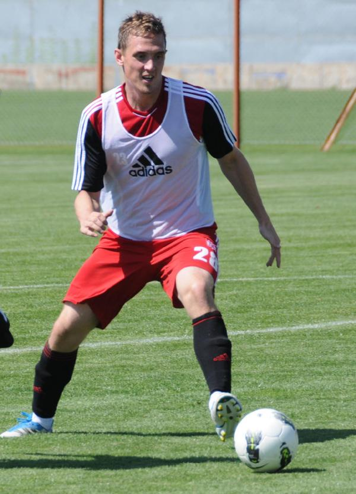 Sivasspor 3 Futbolcu ile Yollarını Ayırdı