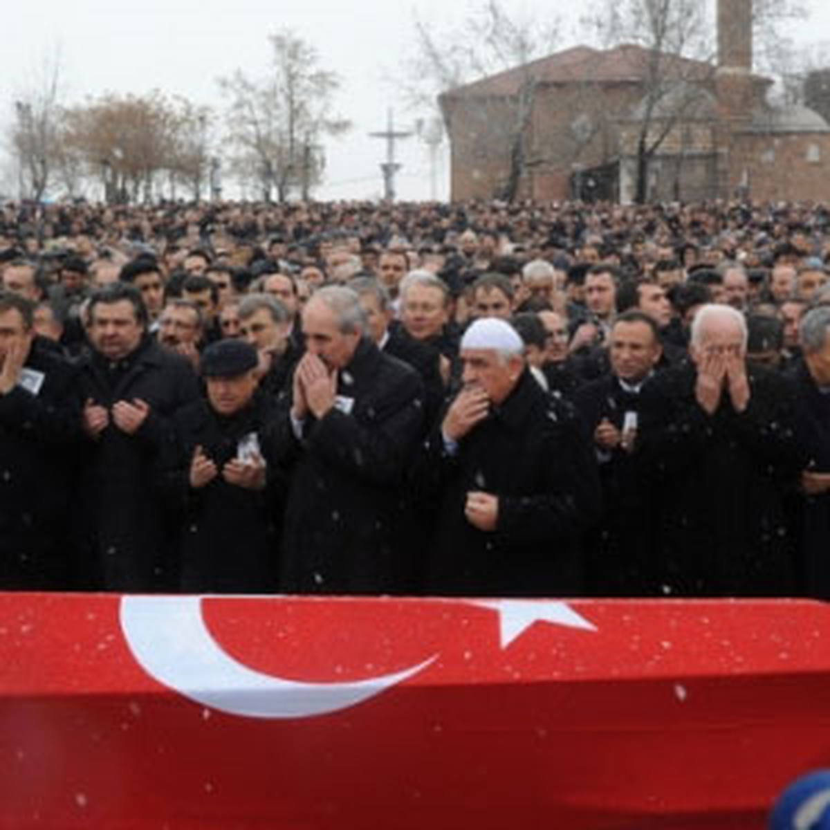 Ankara Son Menderes'i Uğurladı