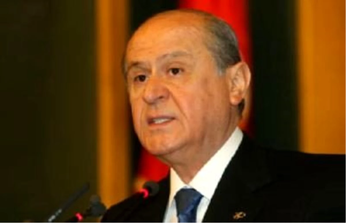 Bahçeli'den Arınç'a Eleştiriler