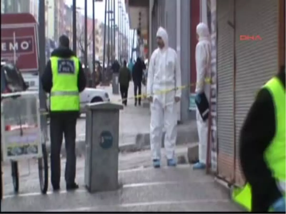 Bandırma'da Cinayet: 1 Ölü, 3 Yaralı