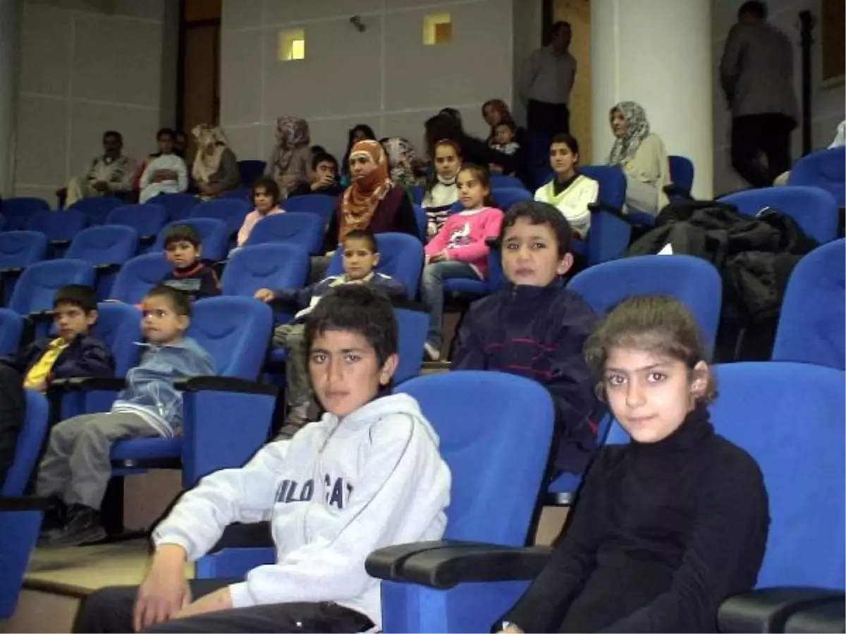 Depremzedelere Moral Gecesi