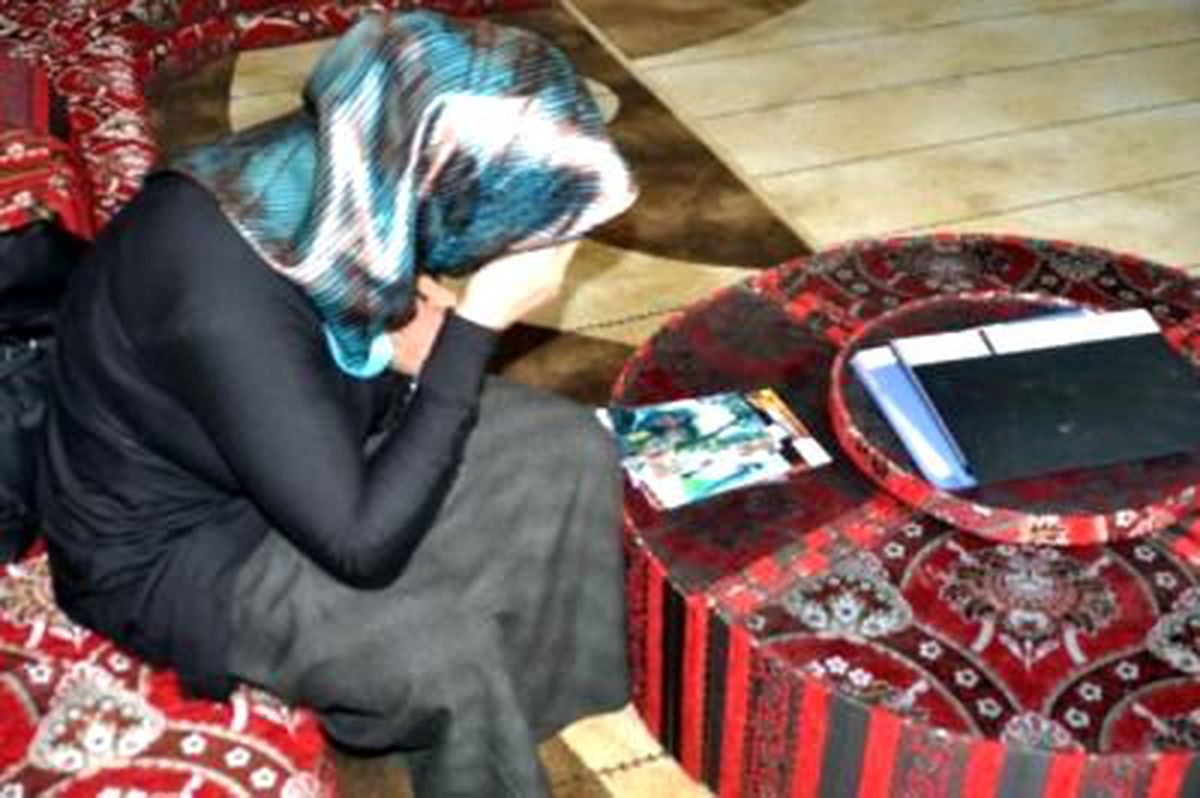 Diyarbakır ) Hakkında Ölüm Kararı Verilen Demet, Mahkeme Kararına Rağmen Çocuklarını Alamadı