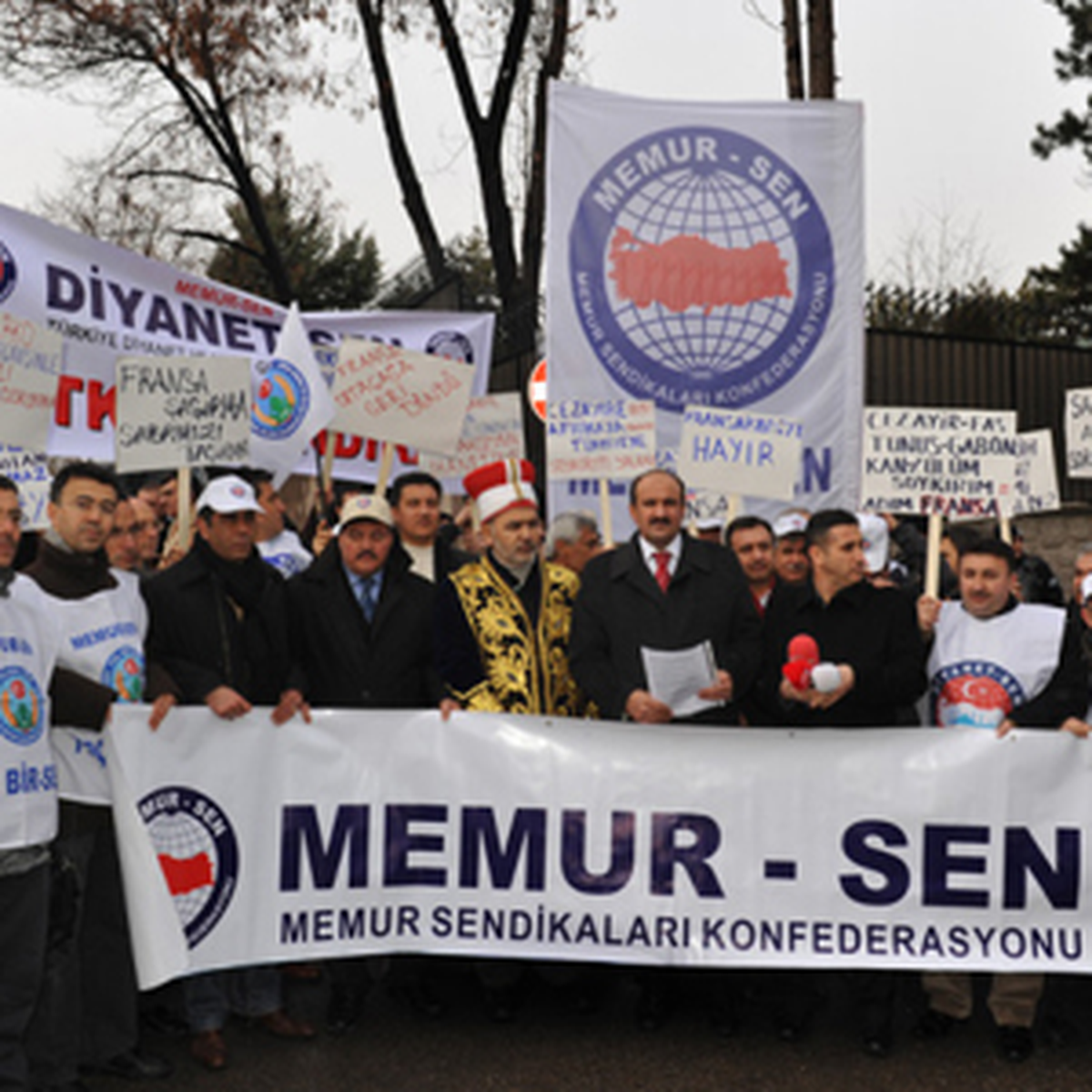 Memur-Sen'den Kanunili Eylem