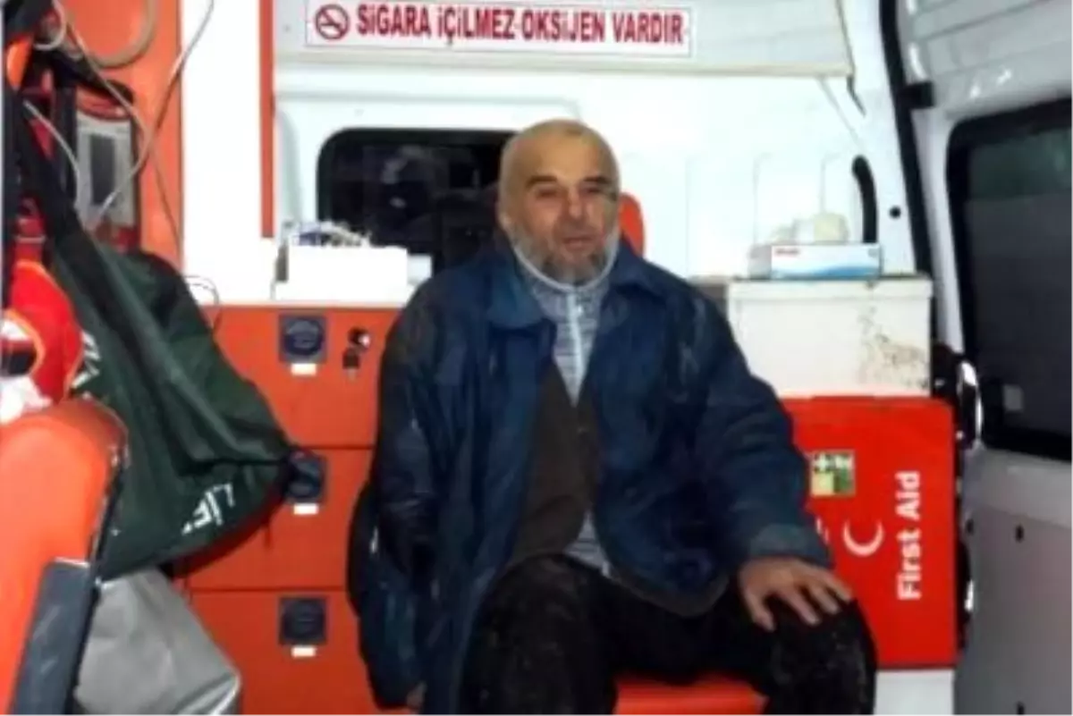 Minibüs Karlı Yolda Takla Attı: 6 Yaralı