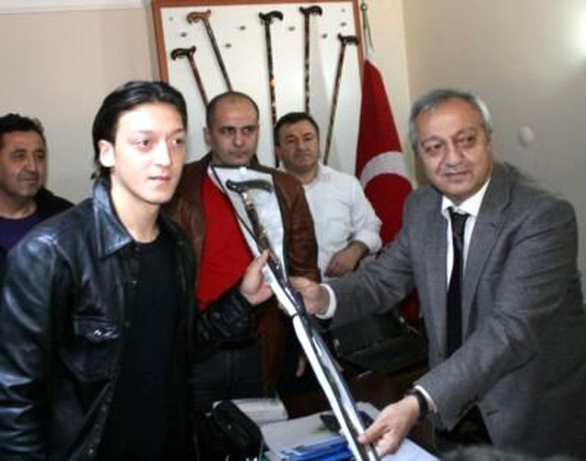 Zonguldak'tan Mourinho'ya 'devrek Bastonu'