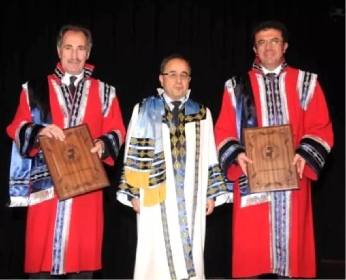 Bakan Günay\'a Fahri Doktora