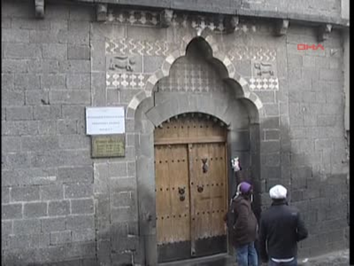 Noel Bayramı, Diyarbakır ve Mardin'de Kutlandı