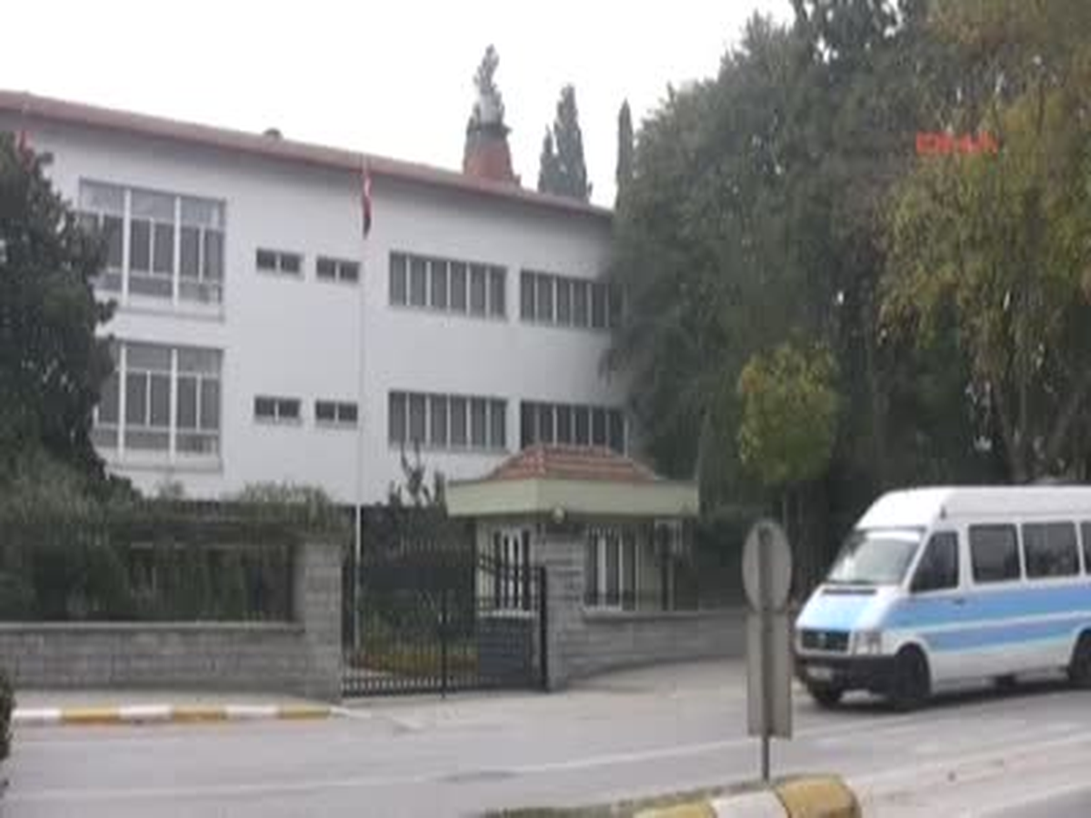 Sakarya Valisi Yeni Konağa Taşındı
