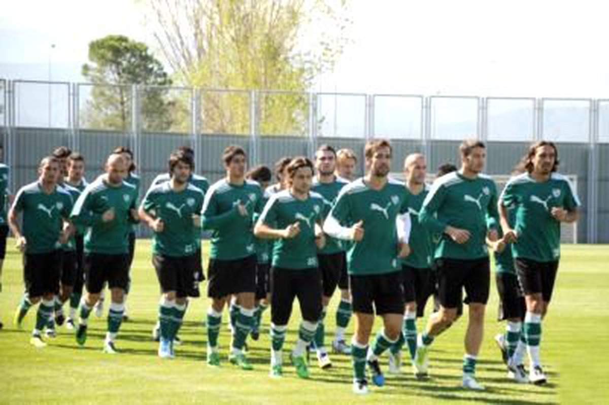 Bursaspor'un En İstikrarlısı Carson