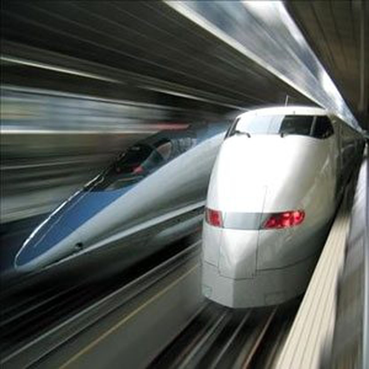 Çinlilerden 'Uçan Tren'