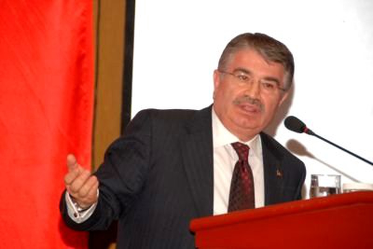 İçişleri Bakan Şahin Masum Bir Siyasi Partiyle Mücadele Etmiyoruz