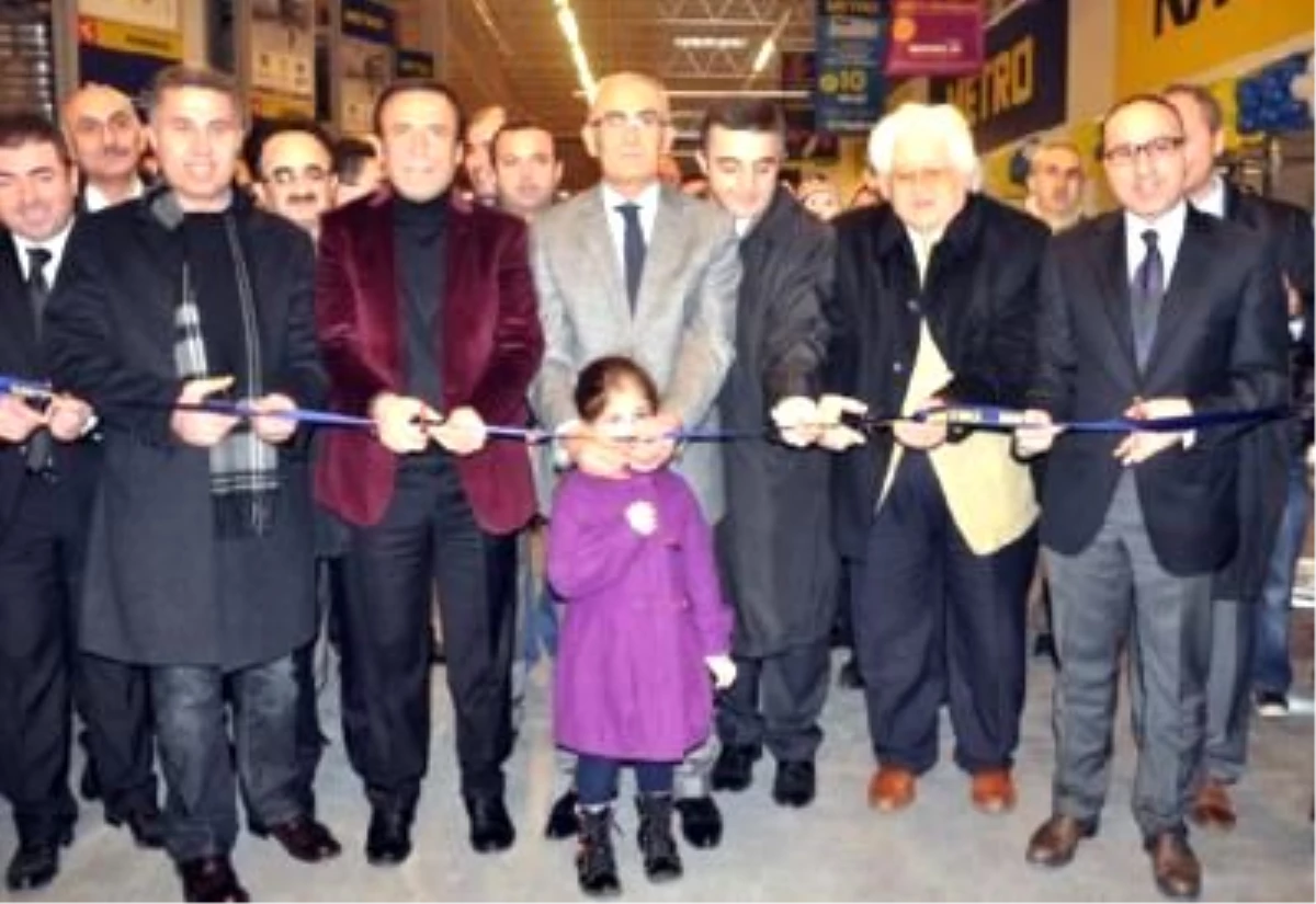 "Metro Market" Türkiye\'deki 24\'üncü Mağazasını Samsun\'da Açtı
