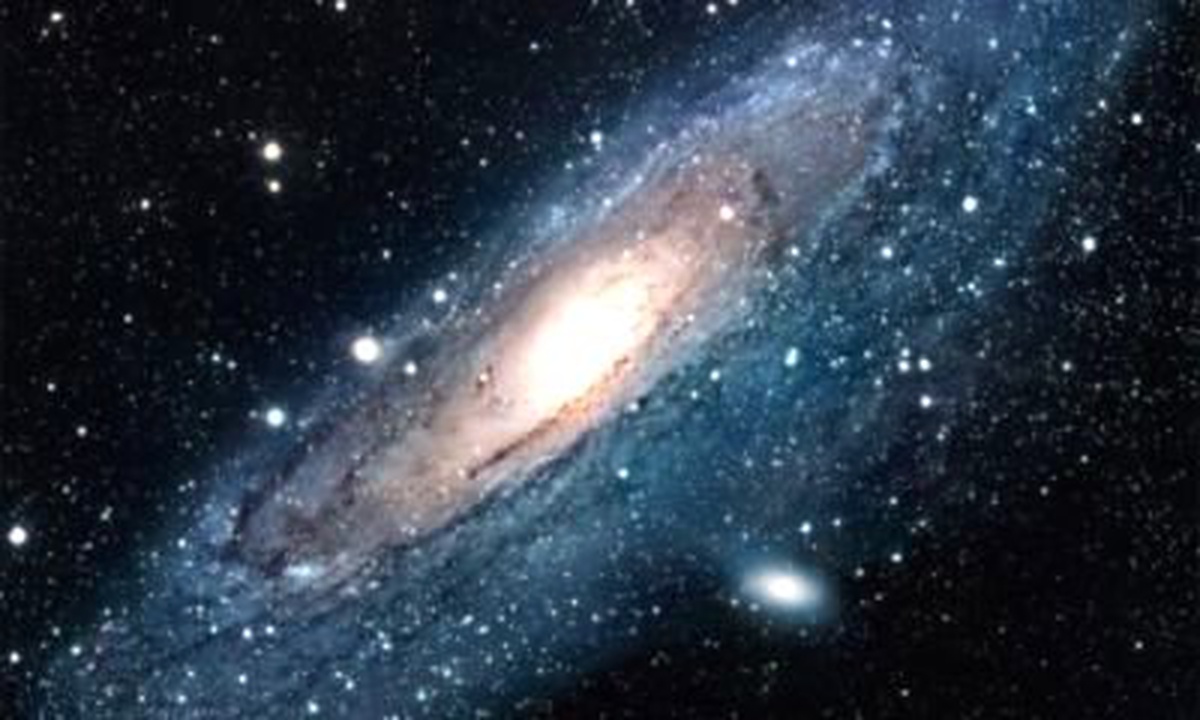 Nasa: 2012'de Kara Delik Bizi Yutmayacak!