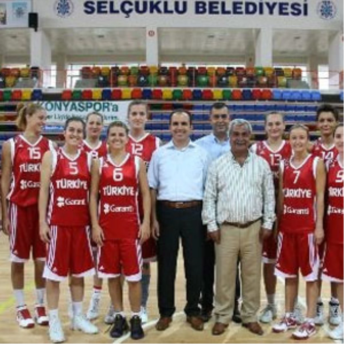 Yıldız Milli Kız Basketbol Takımı Kampa Girdi