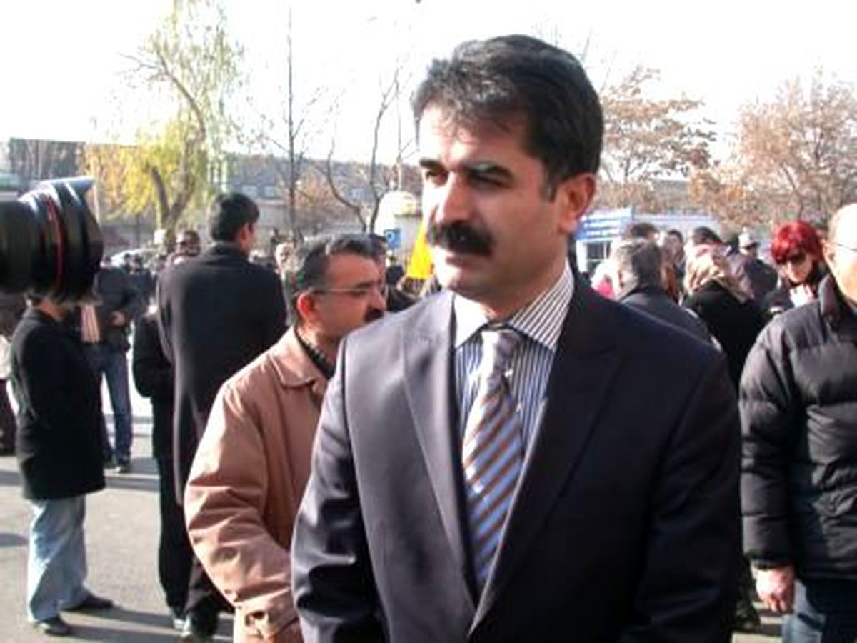 CHP'li Aygün, Ayhan Çarkın'la Görüşmesini Anlattı