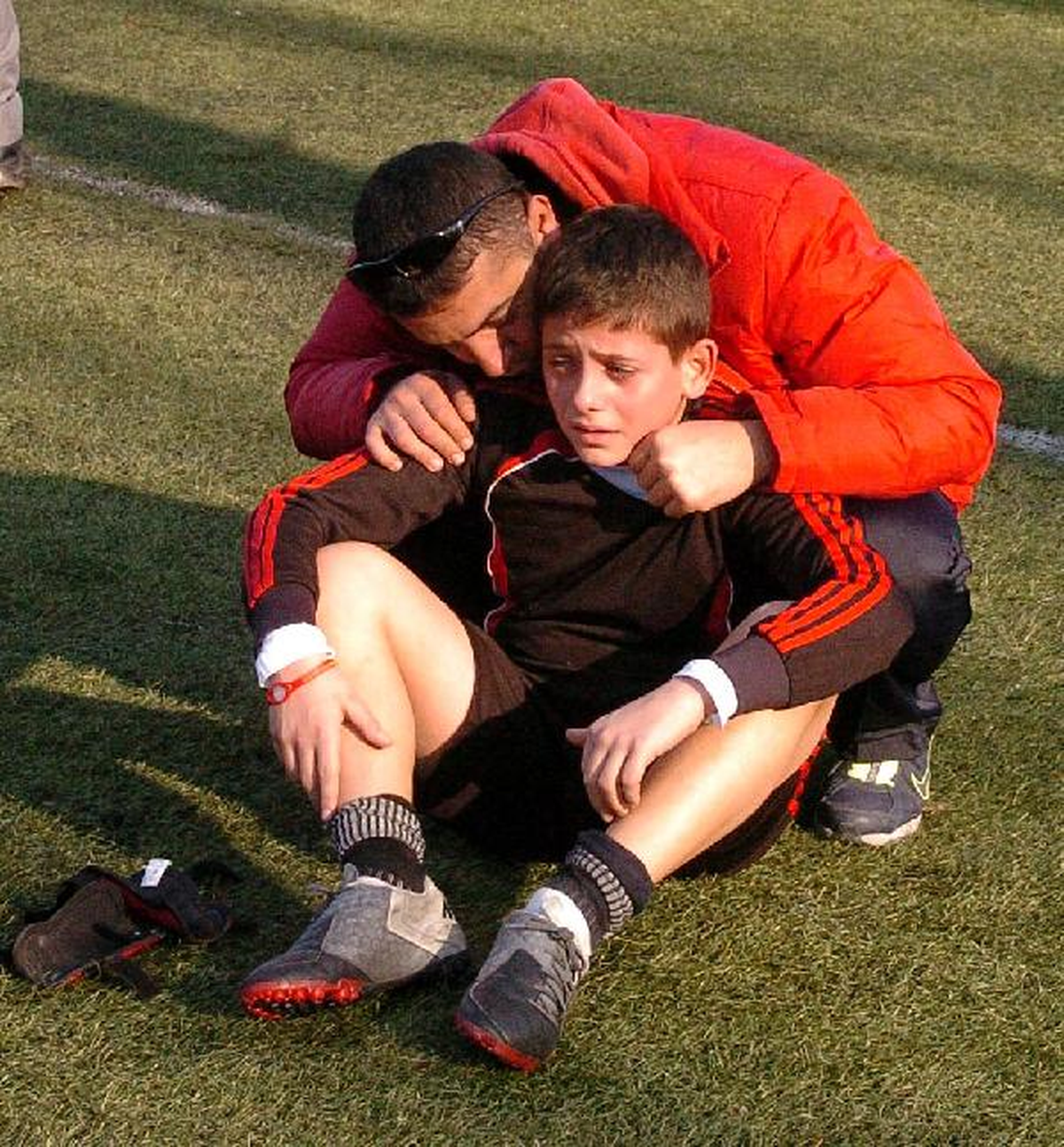 Futbol Maçında Oyundan Alınınca Ağladı
