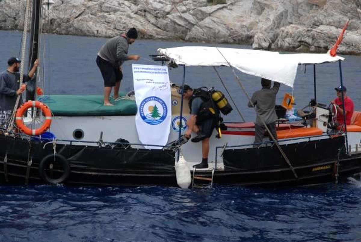 Marmaris Körfezi'nde Ağır Metal Tartışması
