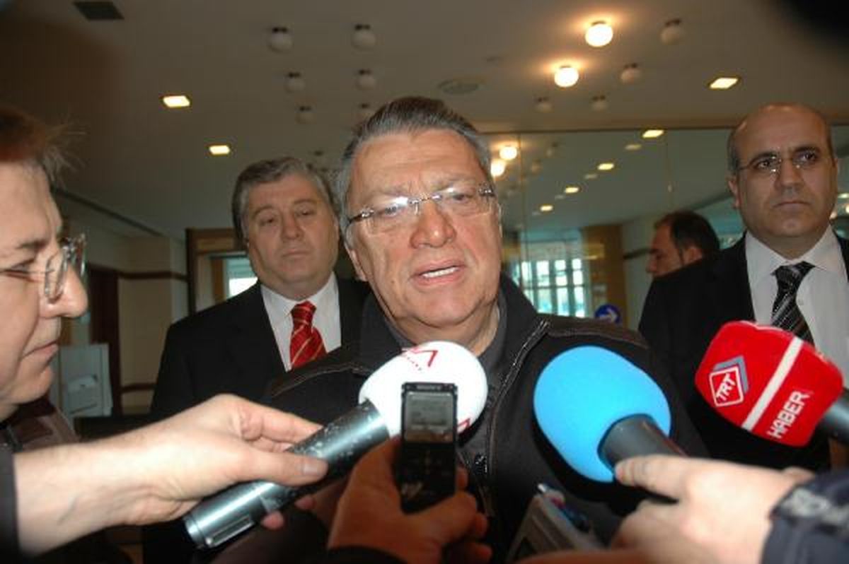 Mesut Yılmaz: Mesele Tamamen Çarpıtılmış