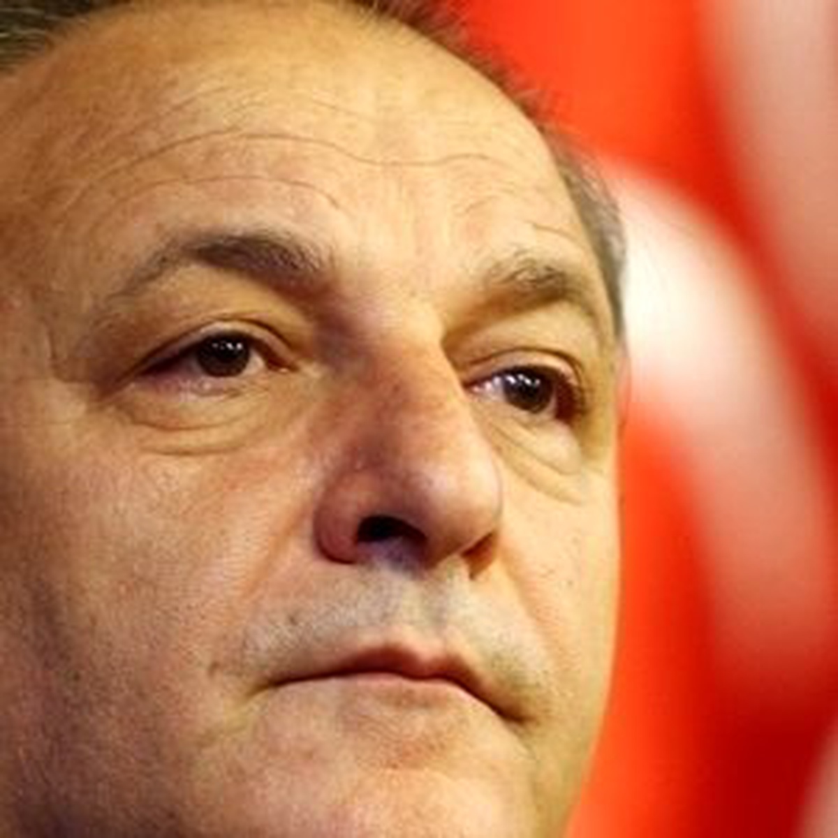 MHP'li Vural'a Annesinden Maaş Zammı Sorusu